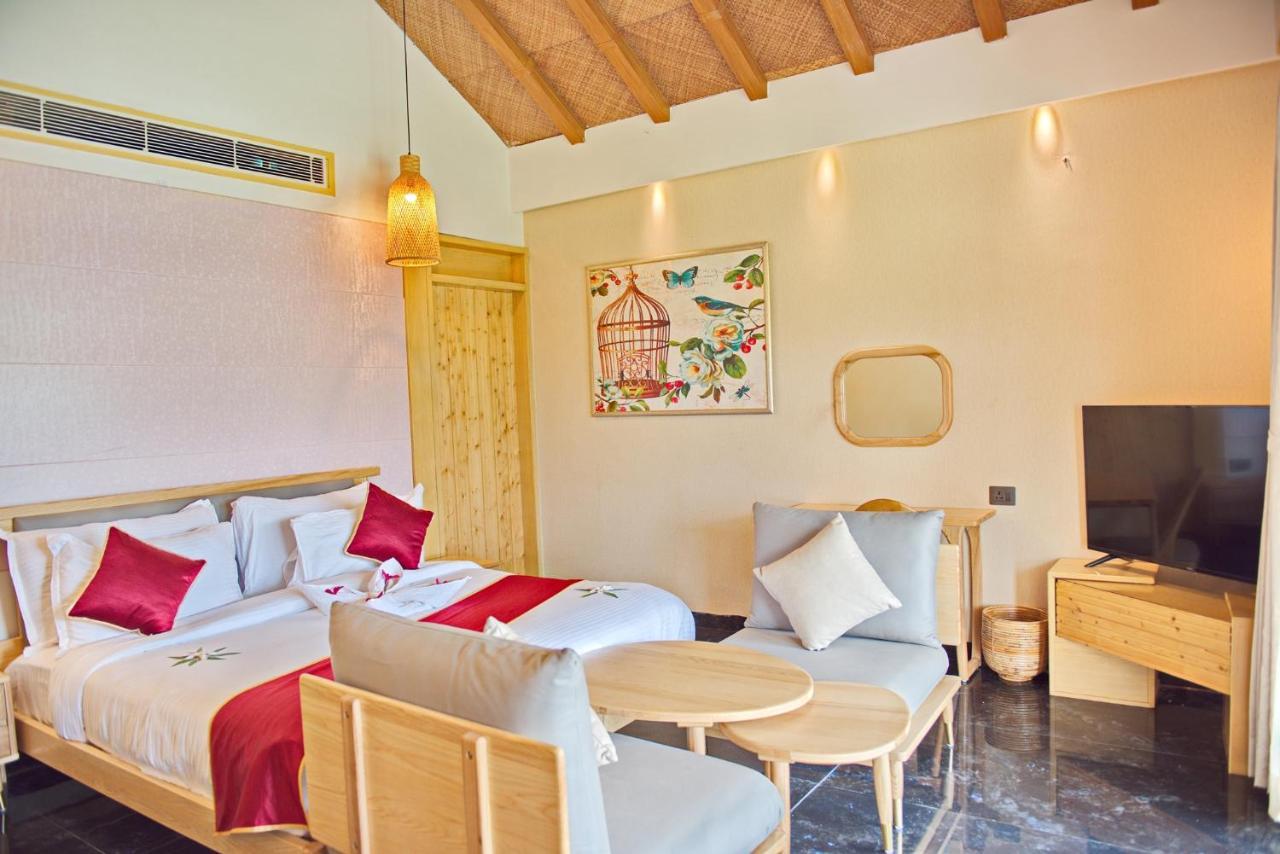 Wild Rose Resort & Spa Pushkar Bagian luar foto