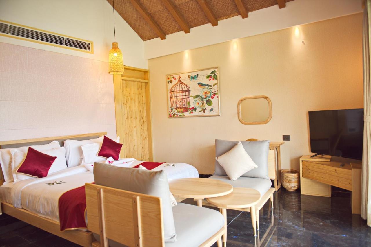 Wild Rose Resort & Spa Pushkar Bagian luar foto